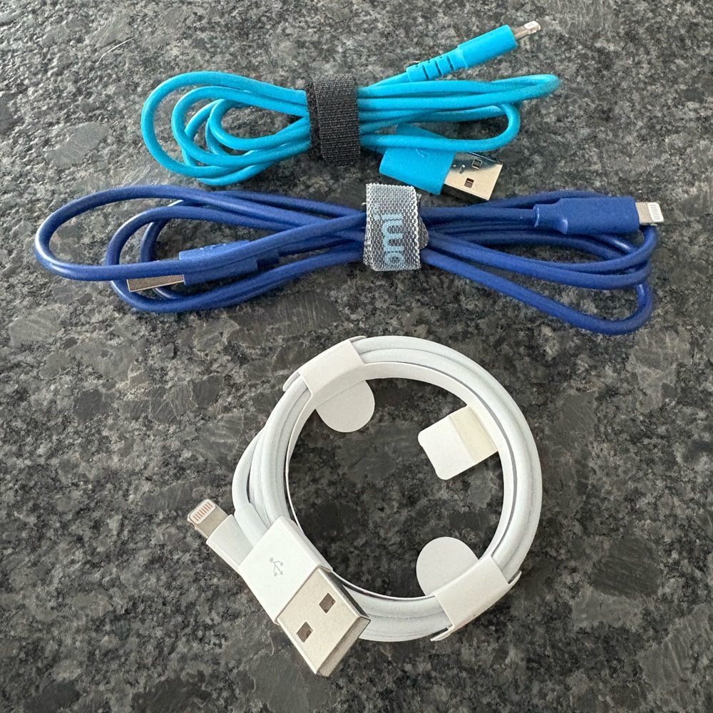 9 USB-A to Apple Lightening Charging Cables